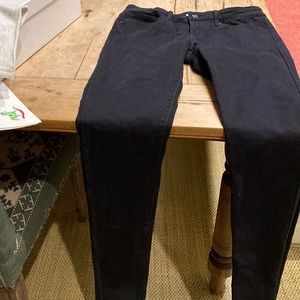 skinny black levi jeans